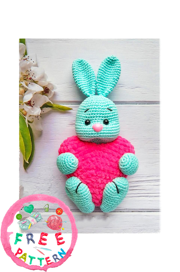 valentines-day-amigurumi-bunny-with-a-hearth-free-pattern-2020