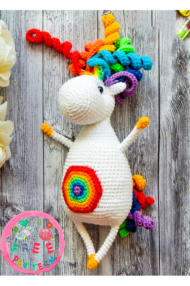 rainbow-unicorn-amigurumi-free-pattern-2020